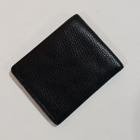 Triomphe de France Black Leather Men Wallet with Gold tone Accent - 4.5" x 3.5" - Picture 5 of 13